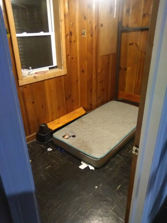 From outside of room 5 in. Again, small but inexpensive. - 7600 Adelphi next to south campus. Excellent budget option and convenient location House