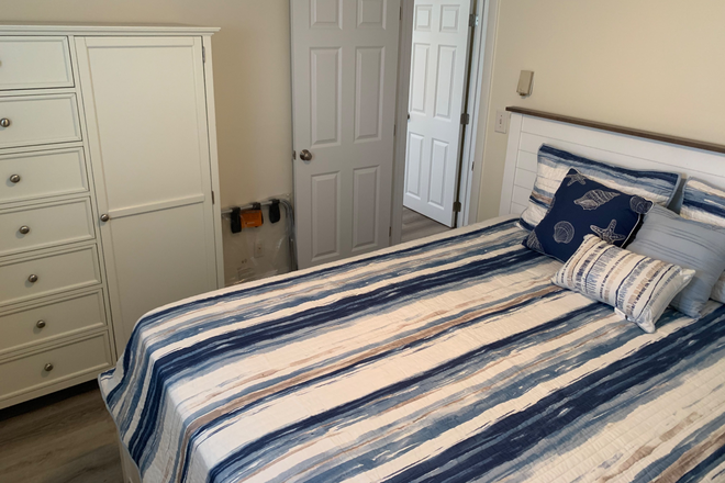 First bedroom - 84 Saltaire Avenue Narragansett, RI 02882 Duplex