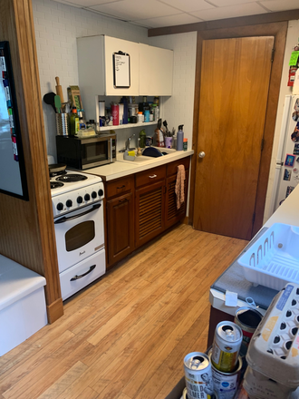 Kitchen - 525 South Barnard House