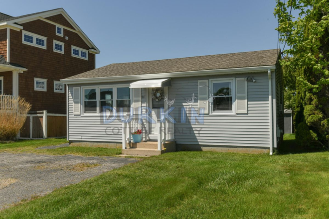 Exterior Front - Walk to beach House