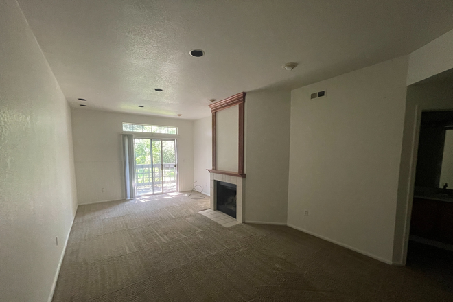2 - AVAILABLE 8/5: 7409 Spyglass Ct #N102 Condo