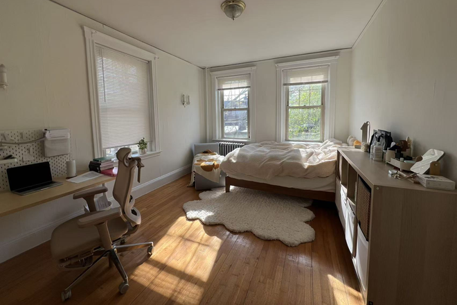 Bedroom - 1b1b Unit Cozy Apartment Summer Sublease Available