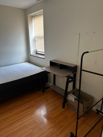 Bedroom - Apartment for rent. 5-minutes walk to UIC East Campus