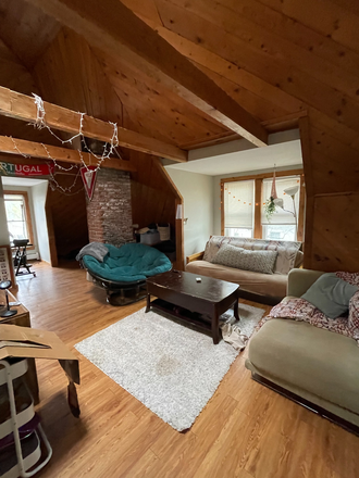 Living Room - Third floor apartment - within five min walk to campus