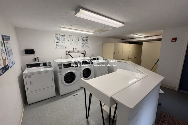 a - 2 big bedrooms... Condo