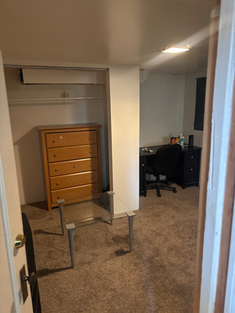 Bedroom - Basement Room For Rent 500 ft from campus