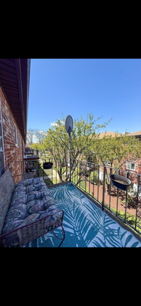 Balcony - 1 bedroom, 1 bathroom apartment for rent with 2 assigned parking spots