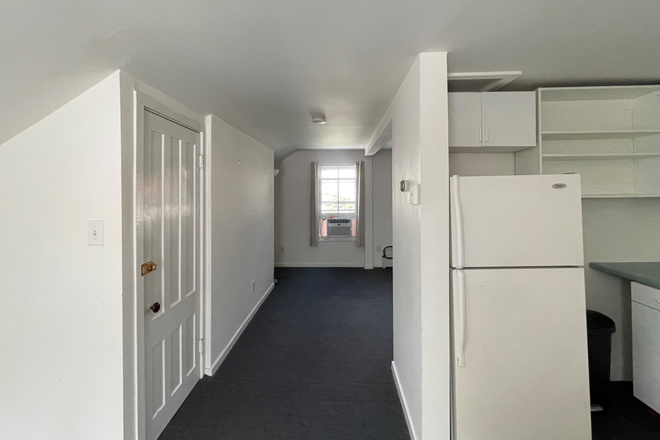 Passage to living room / bedroom - 2 Room 2nd Floor Apartment For Rent on N. Union St.