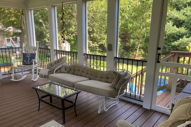 outdoor porch - Bonnet Shores Recently Remodeled 4 bedroom Home