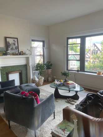 Photo - Spacious, furnished 2-bedroom apartment in Shadyside