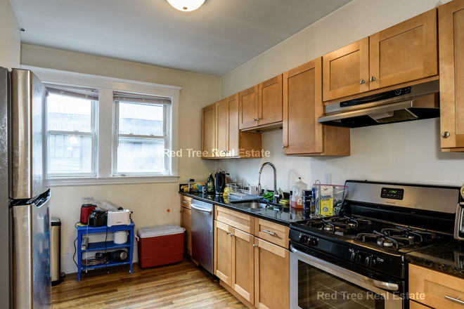 ____ - FRESHLY RENOVATED 4 BEDS/2 BATHS  WITH A/C & WASHER/DRYER IN THE UNIT (09/01/2025) Apartments