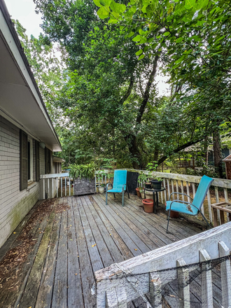 Patio - Affordable Private Room in Carrboro - Great Location House