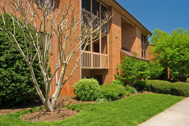 Outside View - Turtle Creek Condos