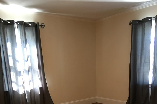 Photo - PRIVATE ROOMS FOR RENT House