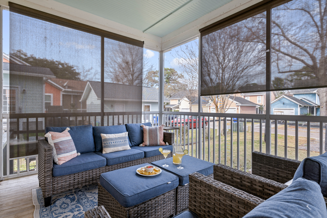 back porch - 3BD/2.5BA Oak Terrace Preserve: Park Circle, North Charleston House