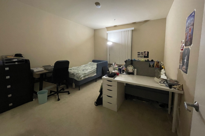 Bedroom - Roomshare 2b2b
