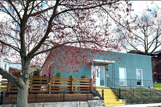 Front exterior - Duplex - includes utilities! Duplex