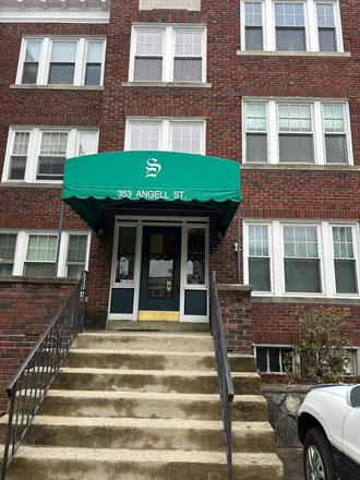 Exterior - Walk to Brown University-Spacious 2 - bedroom condo-$2400/month