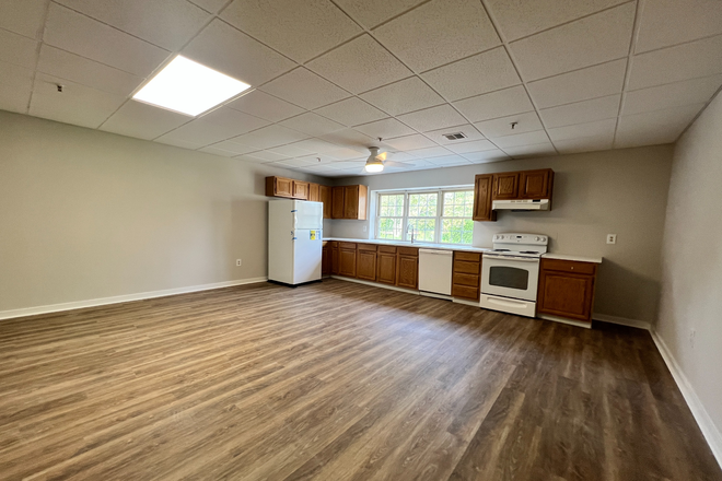 kitchen - Renovated Apartment with In-Unit Laundry and On-Site Parking