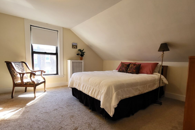 your room - bright room in shared apartment