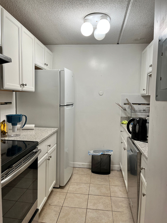 Kitchen - Summer Sublet Near Campus – Fully Furnished Apartments