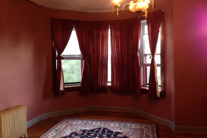 bedroom - Spacious 2 Bedroom Semi Furnished  Apartment