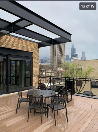 Patio - One Bedroom sublease for summer (5-10 walking distance to UIC campus) Apartments