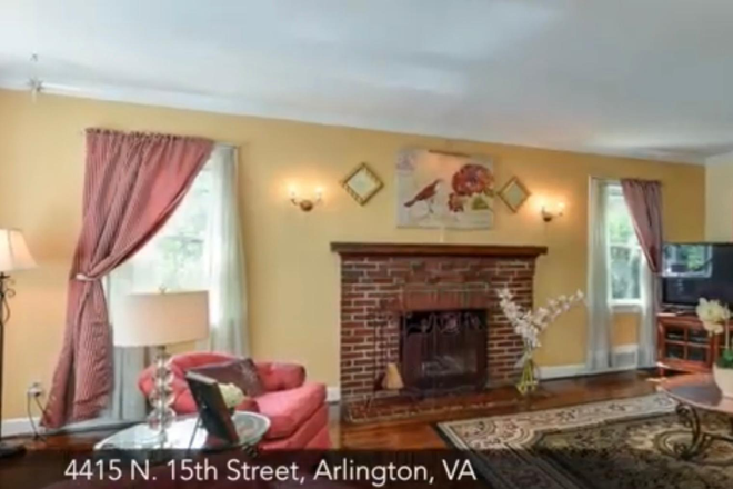 Living Room - 1+ Year or June 2026 Rental.  Beautiful 5 bd House in Arlington