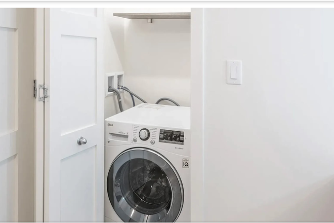 In-unit washer and dryer - Nova Quincy Apartments