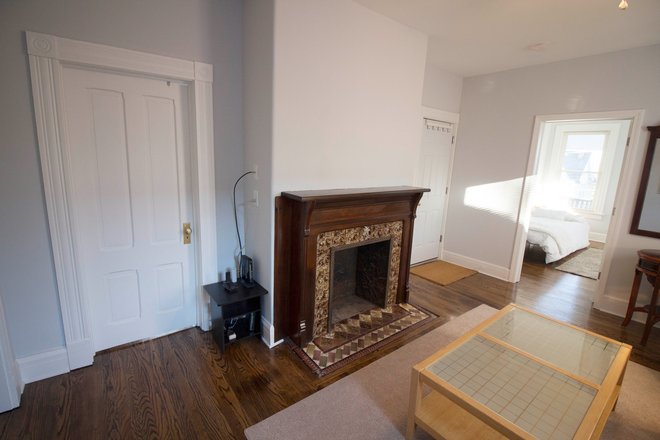 living room - quiet 4 bedroom 2 bathroom apartment