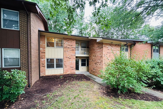  - 2 Bedroom 1 Bath Condo