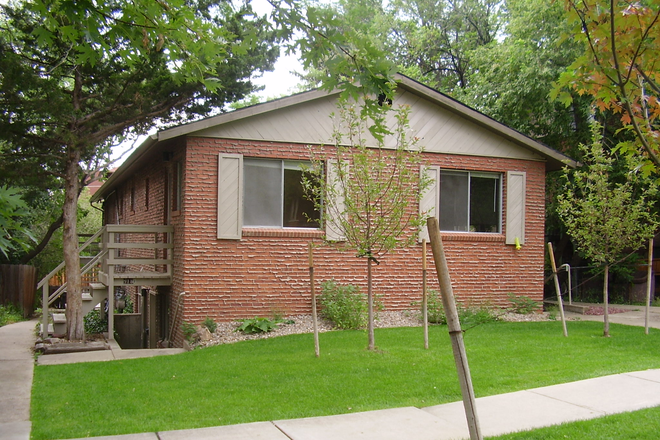 918-20 13th Street Exterior - 918-920 13th St Apartments
