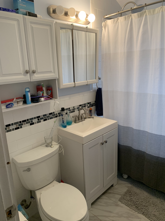Bathroom - Deluxe furnished bedroom close to Tufts, Harvard, BU & MIT! Excellent Condition! Apartments
