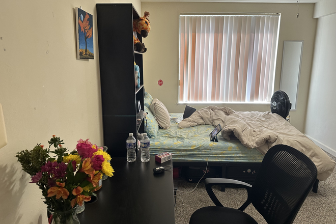 Bedroom - Graduate Hills
