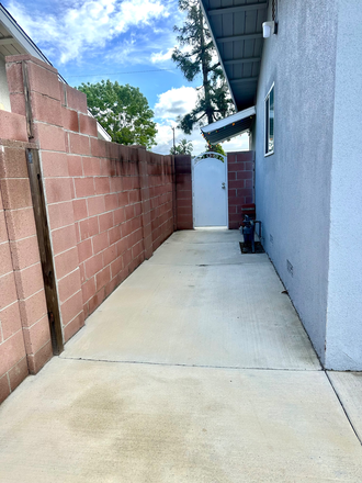 Private entrance - Single house