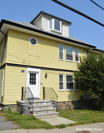 Banana House!! - BANANA HOUSE!! 6 bed/ 1.5 bath in one of Boston Colleges best locations! Available 2027