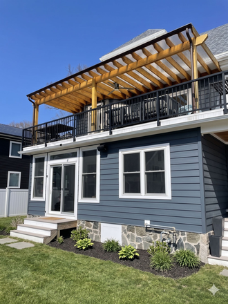 Side Entry - Rare Medford Single-Family — 5BR/3.5BA, 3000sf, Walk to Green Line, Furnished Option House