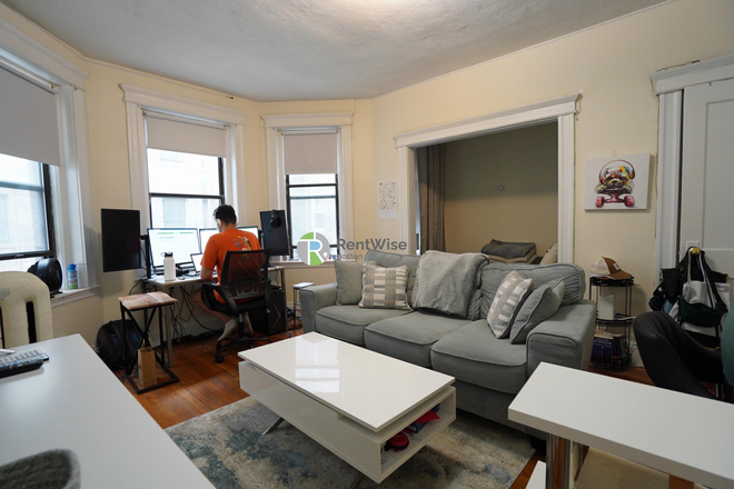 1 - SEPT 2025-Packards Corner. H/HW inc. Elevator. Pets Ok! 1 MONTH FREE! NO BROKER FEE!!