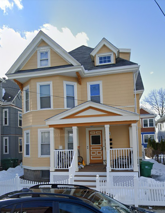 outside street view - 3 room apartment close to campus