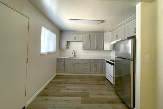 Kitchen - Newly remodeled, 2 Bedroom, with Hardwood Floors throughout Apartments