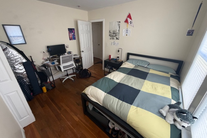 Bedroom - Room Sublease, 4bed 2bath, 5 min walk from Brigham circle Apartments
