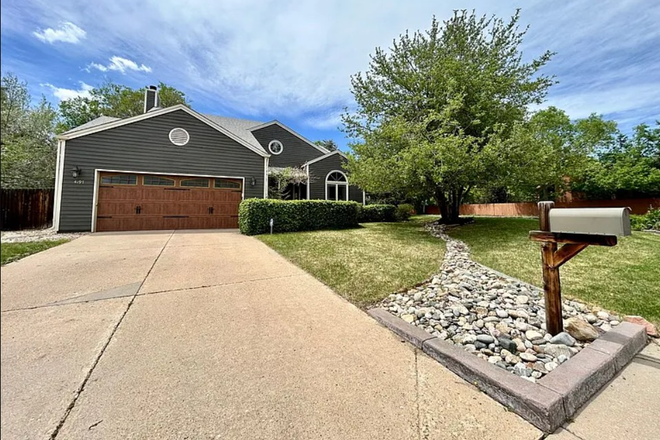 1 - AVAILABLE NOW!: 4197 Amber St