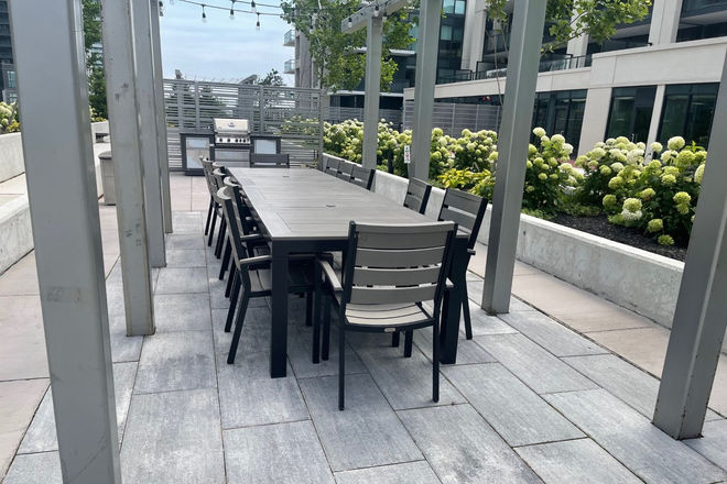 Patio - Enjoy The Unobstructed S/W & Park/Lake View At This Beautiful 1 Bed + Den,