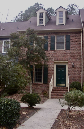 Front entrance - Woodstream Glen Townhome 2BR/2.5 Bath