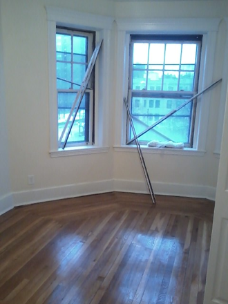 Visit hubrealtyproperties.com - Bright two bedroom, walking distance to campus and handy for walks around the reservoir Apartments