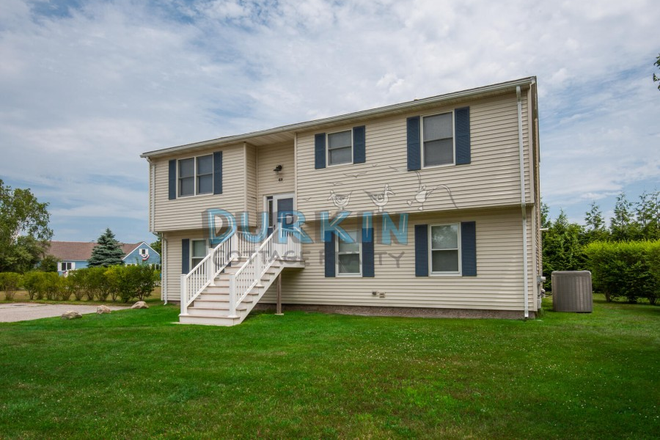 front - Spacious home in Eastward Look