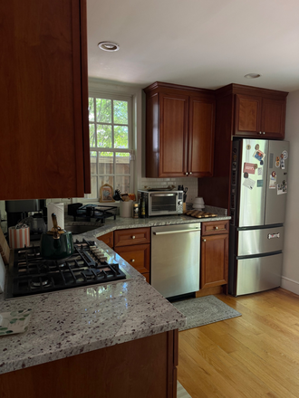 Kitchen - Charming Historic 1BR+office/den/nursery Georgetown Townhouse (West Village)