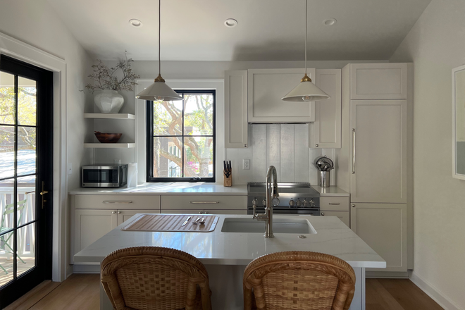 Kitchen - Luxury Avondale Gem Apartments