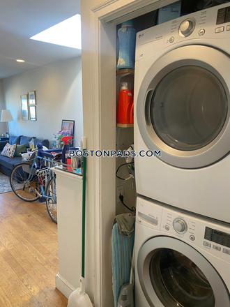 In Unit Laundry - New Listing! 3 Bed 1 Bath with In Unit Laundry in South End! Reach out ASAP to Tour!