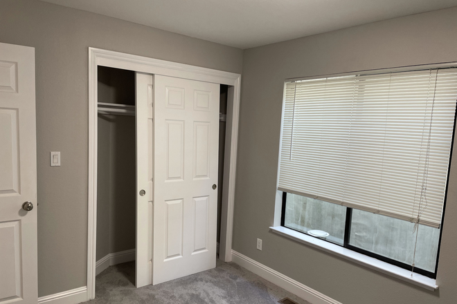 Bedroom - Room Available in Modern Apartment
